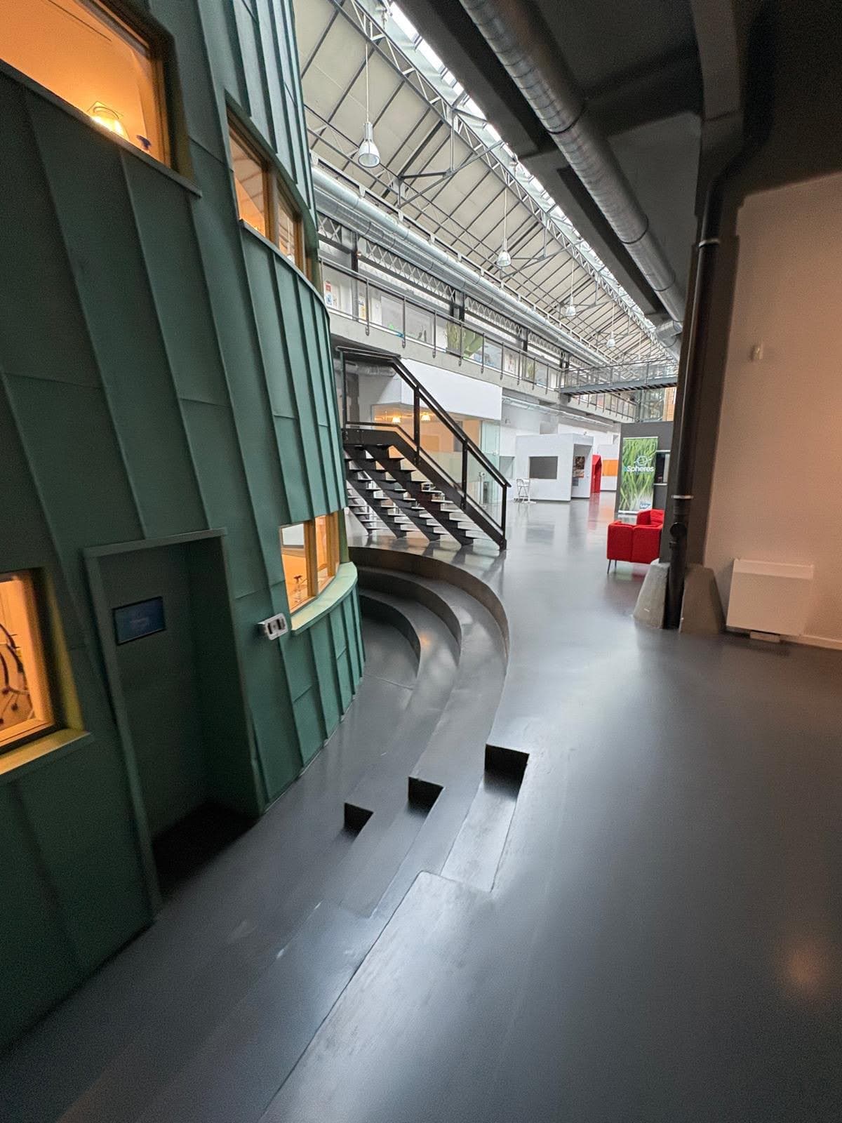 Gallery 1 thumbnail 10